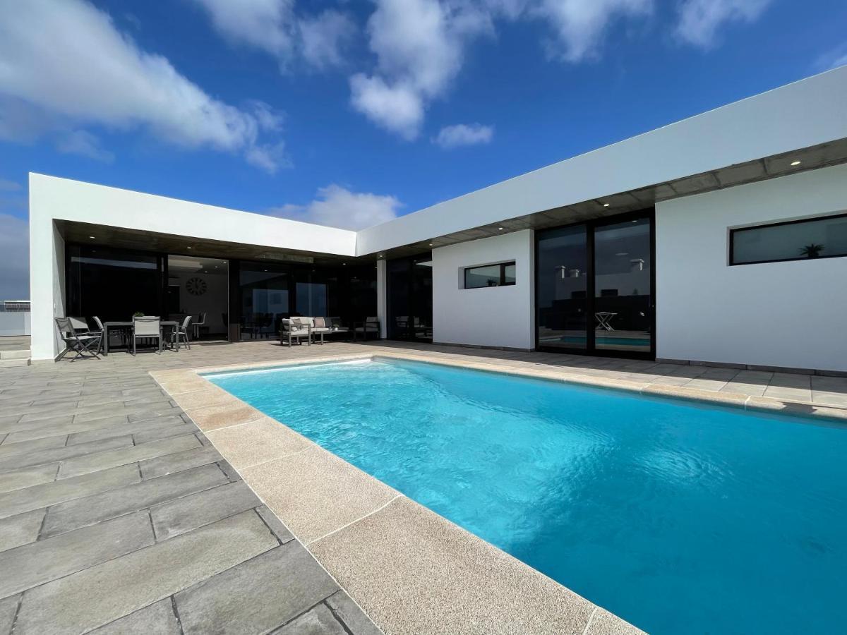 Eslanzarote Eco Villa Tony, Heated Pool, Jacuzzi, Sat Tv, Super Wifi La Costa Buitenkant foto