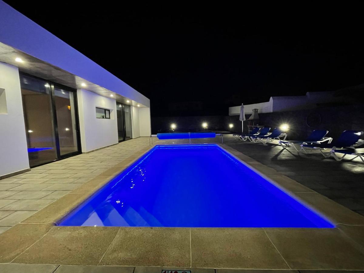 Eslanzarote Eco Villa Tony, Heated Pool, Jacuzzi, Sat Tv, Super Wifi La Costa Buitenkant foto