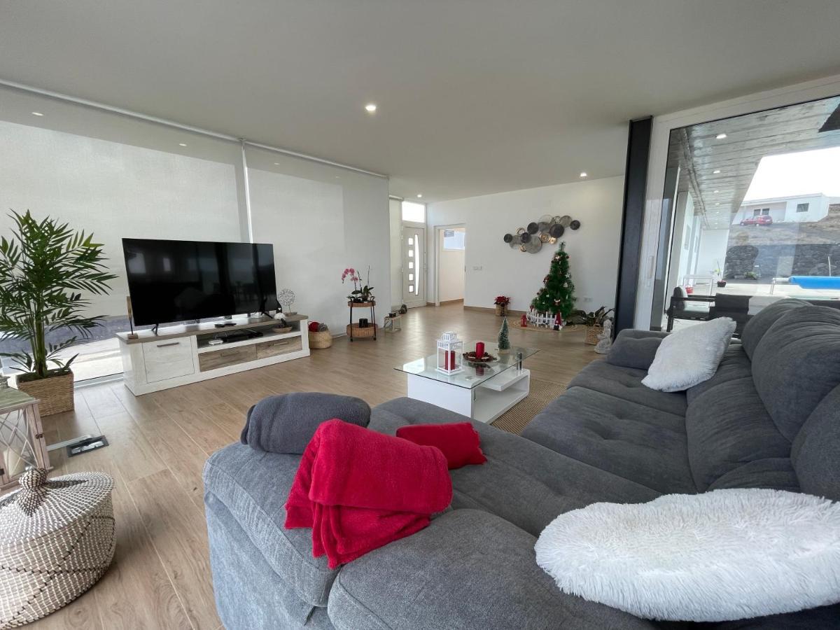 Eslanzarote Eco Villa Tony, Heated Pool, Jacuzzi, Sat Tv, Super Wifi La Costa Buitenkant foto